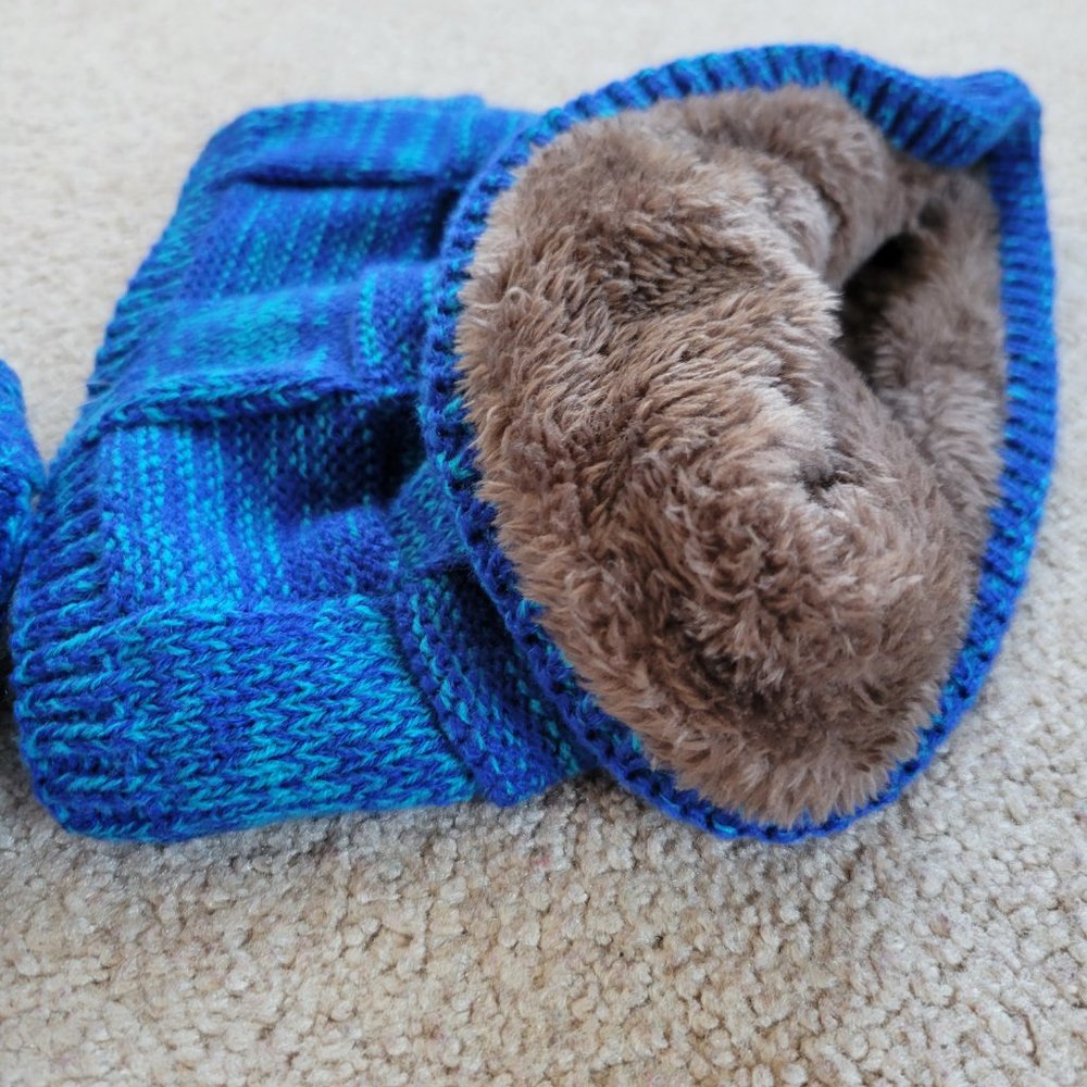 Blue Checkered Fuzzy Beanie Soft Fur Liner Ski Hat With Scarf Warm Knit Stretch - Picture 4 of 6